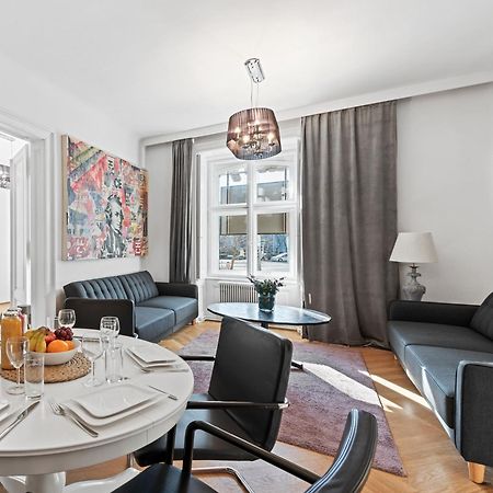 Sky9 Apartments City Center Виена Екстериор снимка