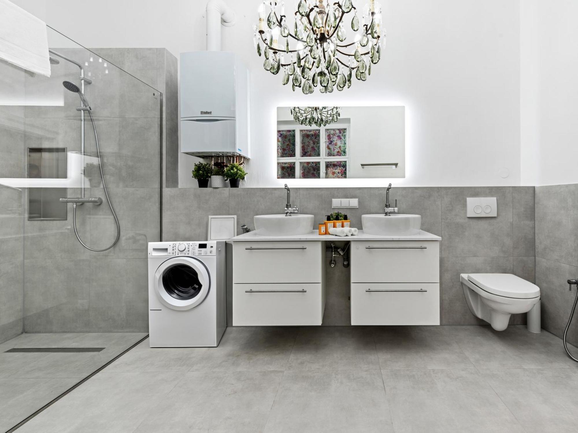 Sky9 Apartments City Center Виена Екстериор снимка